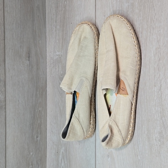 Olukai Women Kaula Pa'a Kapa Tapa linen Espadrille Loafer Slip on shoes sz 9 - Picture 3 of 11